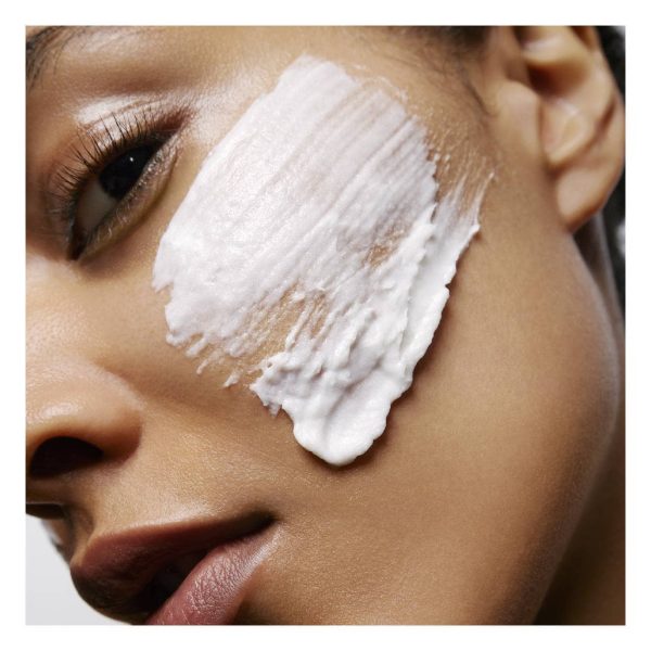 68c04bcc1b5de_darphindermabrasion3_1 Age-Defying Dermabrasion