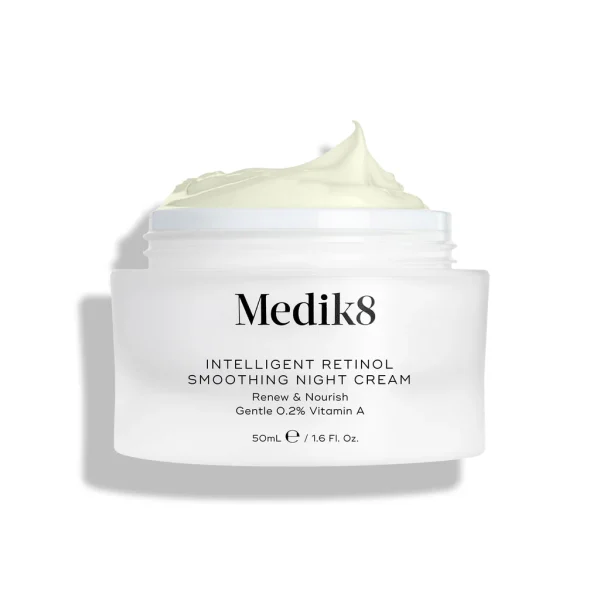 Medik8 Intelligent Retinol siluv öökreem