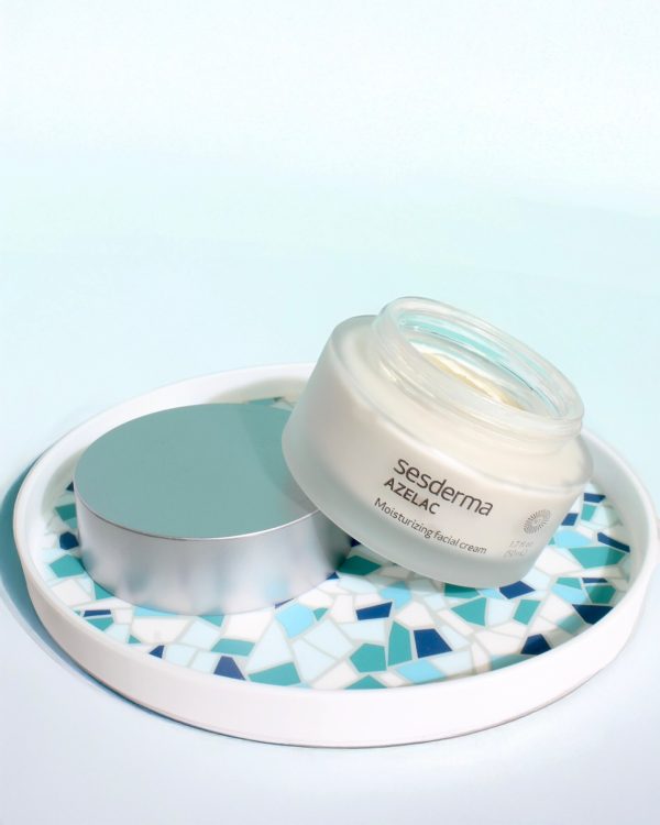 500437643_18499379662050496_5572292110992137990_n Sesderma Azelac Moisturizing Cream